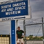 Ein paar Meilen östlich von Rapid City ist das South Dakota Air and Space Museum, das zur Ellsworth Air Force Base gehört. Eintritt ist frei.<br />1.8.2006