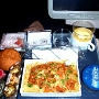 Singapore Airlines - Airbus A380-800 - 17.3.2009 - Singapur - London/LHR - SQ 318 - 71C/Exit Oberdeck - 13:28 Std.<br /><br />Light Meal<br />Fettucine Pasta acompanied with Chicken Bolognese and Parmesan Cheese.<br />Hähnchen bolognese, mal was Neues - hat sehr gut geschmeckt.