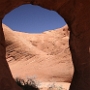 Mystery Valley - Clay Arch<br />Der Beehive Arch und der Clay Arch sind miteinander identisch, auch wenn man es auf den Bildern nicht sehen kann. Beide Namen sind richtig, unser Navajo Führer nannte ihn Double Arch, aber wäre zu einfach....
