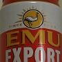 Emu Export<br />Herstellungsland: Western Australia<br />Zutaten: unbekannt<br />Alkoholgehalt: 4,5 %<br /><br />In letzter Zeit kommt mir häufiger ein Export-Bier unter den Gaumen. In Deutschland gibt es sowas eigentlich gar nicht mehr, oder? Auch dieses ist eiskalt gut zu trinken, hat einen leichten Biergeschmack, fällt nicht unangenehm auf. 