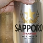Sapporo - Japan's Oldest Brand<br />Herstellungsland: Kanada - mit japanischer Lizenz<br />Zutaten: Keine Informationen<br />Alkoholgehalt: Keine Infos<br /><br />Was soll man von einem Bier aus diesen beiden Ländern erwarten? Der abgstandenste Geruch aller bisher getesten Biere - kalt mit Schaum schmeckt es Uli recht gut, aber die leidet im Moment an einem Magen- Darm - Virus und hat keinerlei Geschmacksnerven, Für Gesunde ist es eher ungenießbar.