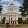State Capitol Sacramento - 1869 erbaut, nach Renovierung wieder fast im Originalzustand.<br /><br />Besucht am 20.7.1994 - 1.6.2009<br />Volker's 1. (allererstes) Capitol - im Bild bin ich beim 2. Besuch meines 1. Capitols....<br />Uli's 6. Capitol