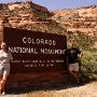 Das Colorado National Monument liegt im Westen des US-Bundesstaates Colorado. Es umfasst auf 83 km² eine der eindrucksvollsten Landschaften des amerikanischen Westens und ist ein Teil des Uncompahgre Uplift, das seinerseits die Nordost-Ecke des Colorado-Plateaus bildet.<br /><br />Besucht am 18.5.2007