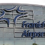 Der Frankfurt Airport ist der größte deutsche Verkehrsflughafen. Gemessen am Passagieraufkommen ist er nach London-Heathrow und Paris-Charles de Gaulle der drittgrößte europäische Flughafen und liegt im weltweiten Vergleich auf dem zwölften Rang. Auch ist er eines der weltweit bedeutendsten Luftfahrtdrehkreuze.
