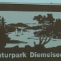 Der Naturpark, der nach dem Stausee Diemelsee benannt wurde, liegt zumindest bereichsweise im Nordostteil des Rothaargebirges bzw. in dessen Nordostausläufer Upland. Im Norden grenzt er an die Paderborner Hochfläche, im Osten und Südosten an die Waldecker Tafel und im Nordwesten an den Arnsberger Wald.