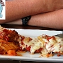 28.9.2016<br />Chicken Parmesan bei Louie Linguini's in Monterey/CA - war nicht so toll<br />Lightly breaded, topped with mozzarella and a hearty tomato sauce with spaghetti and seasonal vegetables.