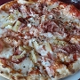 13.6.2019<br />Pizza Tropical in der Pizzeria Pueblo am Paseo Maritimo in Fuengirola<br />7,10 €
