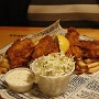 3.1.2008 -  Captain’s Fish’n’Chips bei Bubba Gump in der Bayside Mall in Miami
