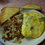 13.5.1007 - Cheese & Mushrooms Omelette bei Rosie's Diner in Aurora/Colorado