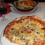 29.12.2004 - Pizza Prosciutto Funghi - in irgendeinem Restaurant in Nizza<br />