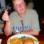 9.11.2010 - Cheeseburger in irgendeinem Laden in Lahaina