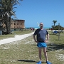 Hier ein Bild von mir vor dem Gang ins Wasser – das Shirt habe ich aus Schutz vor Sonnenbrand anbehalten.