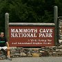 Der US-amerikanische Mammoth-Cave-Nationalpark ist ein Nationalpark in Zentral-Kentucky. Die Mammut-Höhle ist mit rund 627 km kartierter Ausdehnung die weitläufigste bekannte Höhle der Welt. Der Park wurde am 1. Juli 1941 eingerichtet. Er wurde von der UNESCO am 27. Oktober 1981 zum Weltnaturerbe und am 26. September 1990 zum Biosphärenreservat erklärt.<br /><br />Der Park hat eine Fläche von etwa 21.400 Hektar, davon liegt der größte Teil in Edmonson County, kleinere Teile in Barren County und Hart County. Im Park fließen der Green River und Nolin River, welcher direkt außerhalb des Parks in den Green River mündet. Besucht am 2.8.2007