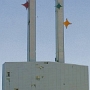 Am 1. November 2006 wurde das Hotel offiziell geschlossen und am 13. März 2007 nach einem pompösen Abschieds-Feuerwerk kontrolliert zur Implosion gebracht und fiel in sich zusammen. Damit sollte Platz geschaffen werden für einen neuen Hotel- und Unterhaltungskomplex. Der westliche Turm war mit 32 Stockwerken das höchste Gebäude, das je am Las Vegas Strip zu Fall gebracht wurde. Nur das berühmte Neonschild wurde für die Nachwelt aufbewahrt; es wird im Neon Museum in Las Vegas ausgestellt.<br /><br />So sieht es 2007 aus, nur noch ein trauriger Rest. <br /><br />Bis Mitte 2010 soll das Echelon Place entstehen. Dieser Komplex wird vier exquisite Hotels mit insgesamt rund 5.300 Zimmern beherbergen. Hierzu gehören das Shangri-La Las Vegas, das Delano Las Vegas, das Mondrian Las Vegas und das Echelon-Resort mit einem 13.000 Quadratmeter großen Casino. <br />Das war der Plan, jahrelang war hier nur ein leerer Platz zu bewundern. . Schaunwermal, wie lange eine riesige Baustelle diesen Fleck verschandelt...