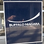 Welcome to Buffalo Niagara International Airport<br />Nur Buffalo hört sich nach nix an, mit Niagara dabei ist die Stadt bekannter.<br />Gelandet am 27.9.2007 - besucht am 11.8.2019