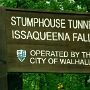 Stumphous Tunnel - Tunnel und Wasserfall in der Nähe von Walhalla.