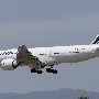 Air France - Boeing 777-228ER - F-GSPI<br />LAX - Vicksburg Ave. Sky Way - 9.5.2022 - 1:03 PM