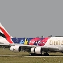 Emirates - Airbus A380-861 - A6-EOH "England & Wales 2019 Cricket World Cup" Livery<br />DUS - Bahnhofstreppe - 4.6.2019 - 13:02