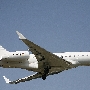 FAI rent-a-jet - Bombardier BD-700-1A10 Global Express - D-AUWE<br />DUS - 5.6.2023 - Spielberger Weg - 11:54<br />kam aus Ibiza