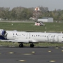 SAS - Bombardier CRJ-900LR - ES-ACK/Alfhild Viking<br />DUS - Bahnhofstreppe - 12.4.2022 - 10:11