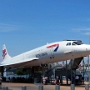 Die Concorde G-BOAD verließ Heathrow am 10. November 2003 zum letzten Mal und flog zum JFK-Flughafen in New York, von wo aus es dann (auf einem Lastkahn, mit dem ursprünglich externe Space-Shuttle-Kraftstofftanks befördert wurden) ins Air & Space Museum gebracht wurde.<br />Die Motoren wurden entfernt, um das Gewicht zu reduzieren. Das provisorische Zuhause befand sich auf einem Lastkahn neben dem Flugzeugträger Intrepid, bis die geplante Einrichtung einer Ausstellungshalle am Kai geplant war, die aber nie gebaut wurde. So erging es einigen Concordes, in Barbados stand eine jahrelang auf dem Vorfeld, bevor eine Halle gebaut wurde, in Heathrow steht eine irgendwo in einer Ecke rum.<br /><br />Air & Space Museum NYC - 15.8.2019