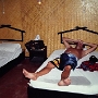 Hütte für 1 Nacht auf Phi Phi Island/Thailand mit Ekki<br />3.5.1991<br />Preis: ca. 4.- DM. Das Dach war "etwas" undicht, allerdings nur bei Regen.