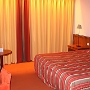 A4 Hotel Schiphol auf dem dem nach Barbados<br />Rijksweg A4 Nr.3<br />2132 MA Hoofddorp/Niederlande<br />18.11.2006 - 95 € inklusive parken für 3 Wochen