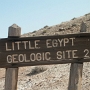 Little Egypt Geologic Site - am Highway 95, 20 Meilen südlich von Hanskville. Die dort zu sehenden Figuren ähneln denen im Goblin Valley....<br /><br />Besucht am 31.3.2003 (im Bild) - 24.9.2009